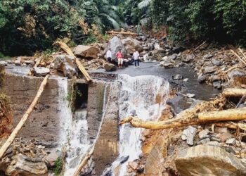 നിടുംപൊയിൽ-മാനന്തവാടി റോഡിൽ ഇന്ന് ഗതാഗതം ഭാഗികമായി പുനഃസ്ഥാപിക്കുമെന്ന് അധികൃതർ