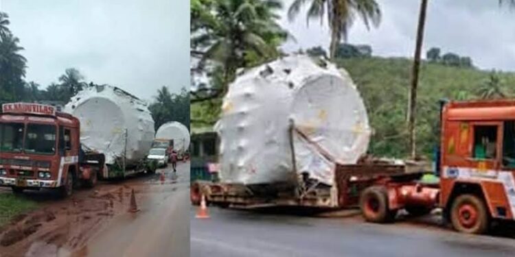 കൂറ്റന്‍ യന്ത്രങ്ങളുമായി വയനാട് ചുരം കയറാനെത്തിയ ലോറികള്‍ റോഡില്‍ കുടുങ്ങിയിട്ട് ഒരു മാസം; ജീവനക്കാര്‍ ദുരിതത്തിൽ