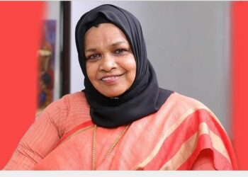 കോഴിക്കോട്: പ്രശസ്ത മാപ്പിളപ്പാട്ട് ഗായിക വിളയിൽ ഫസീല അന്തരിച്ചു.