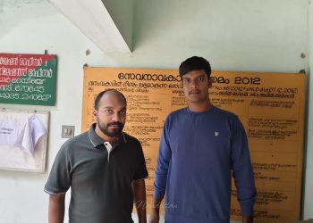 വനത്തിനുള്ളിൽ ക്യാമറ സ്ഥാപിച്ച ജംഗിൾ റിസോർട്ട് മാനേജർ മനു റിമാന്റിൽ