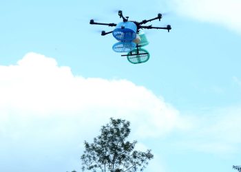 രക്ഷാപ്രവര്‍ത്തകര്‍ക്കായി അതിവേഗം ഭക്ഷണംഡ്രോണുകളും പരീക്ഷിച്ചു