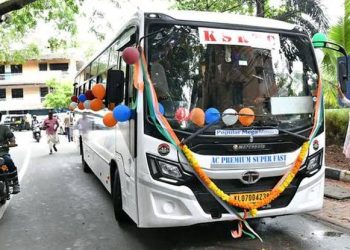 കെഎസ്‌ആർടിസിയുടെ എസി സൂപ്പർ ഫാസ്റ്റ്‌ പ്രീമിയം ബസ്‌ ഇന്ന് നിരത്തിൽ ഇറങ്ങും